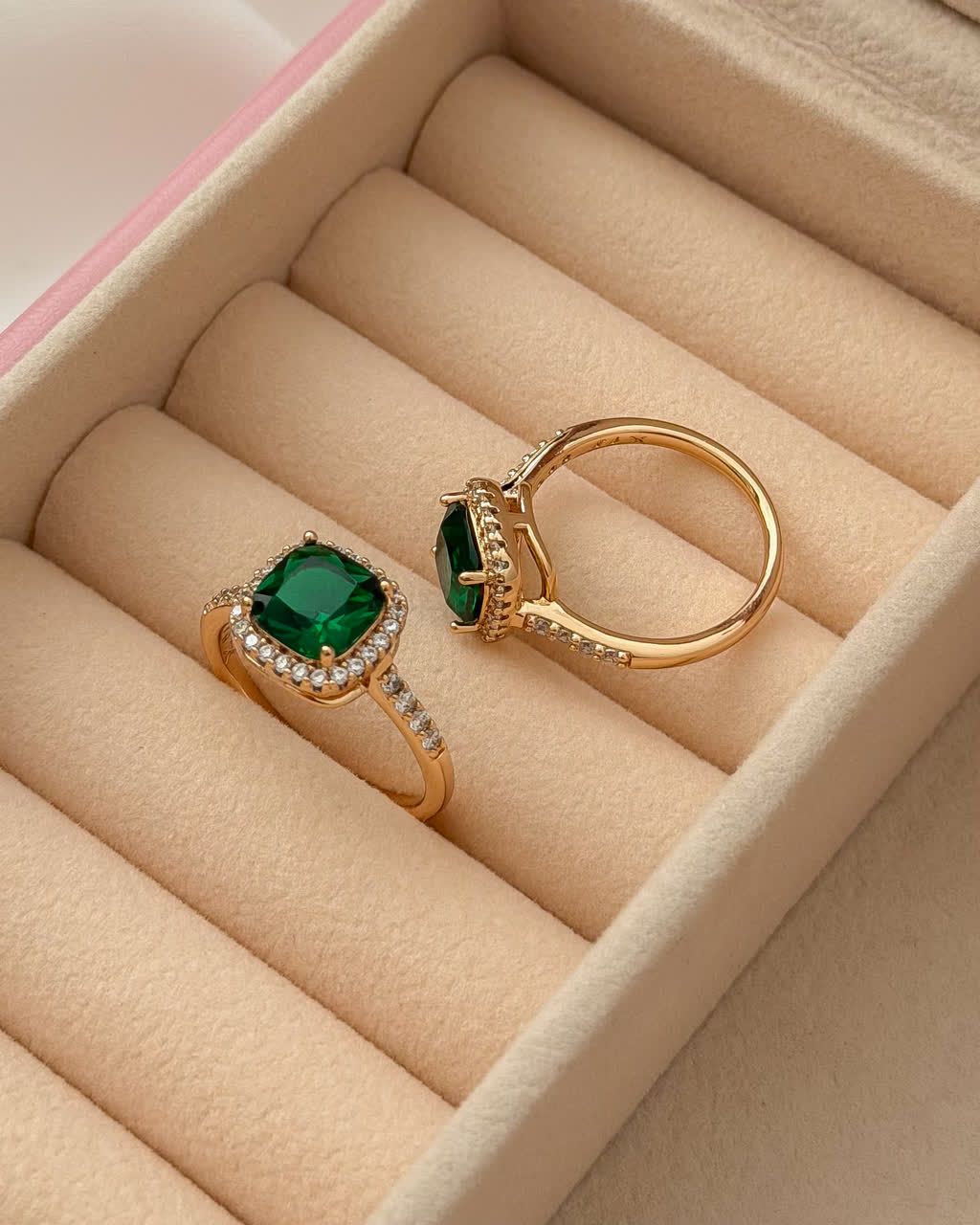 انگشتر نگین سبز ژوپینگ کد 2644